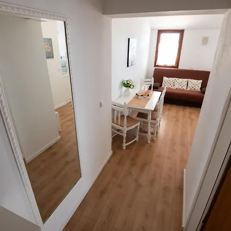 Onorina Apartament *